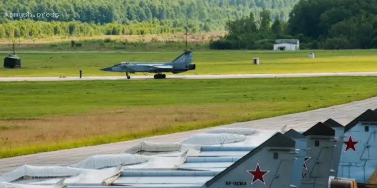 Силы специального назначения атаковали аэродром «Саваслейка», Генштаб сообщает о потерях врага